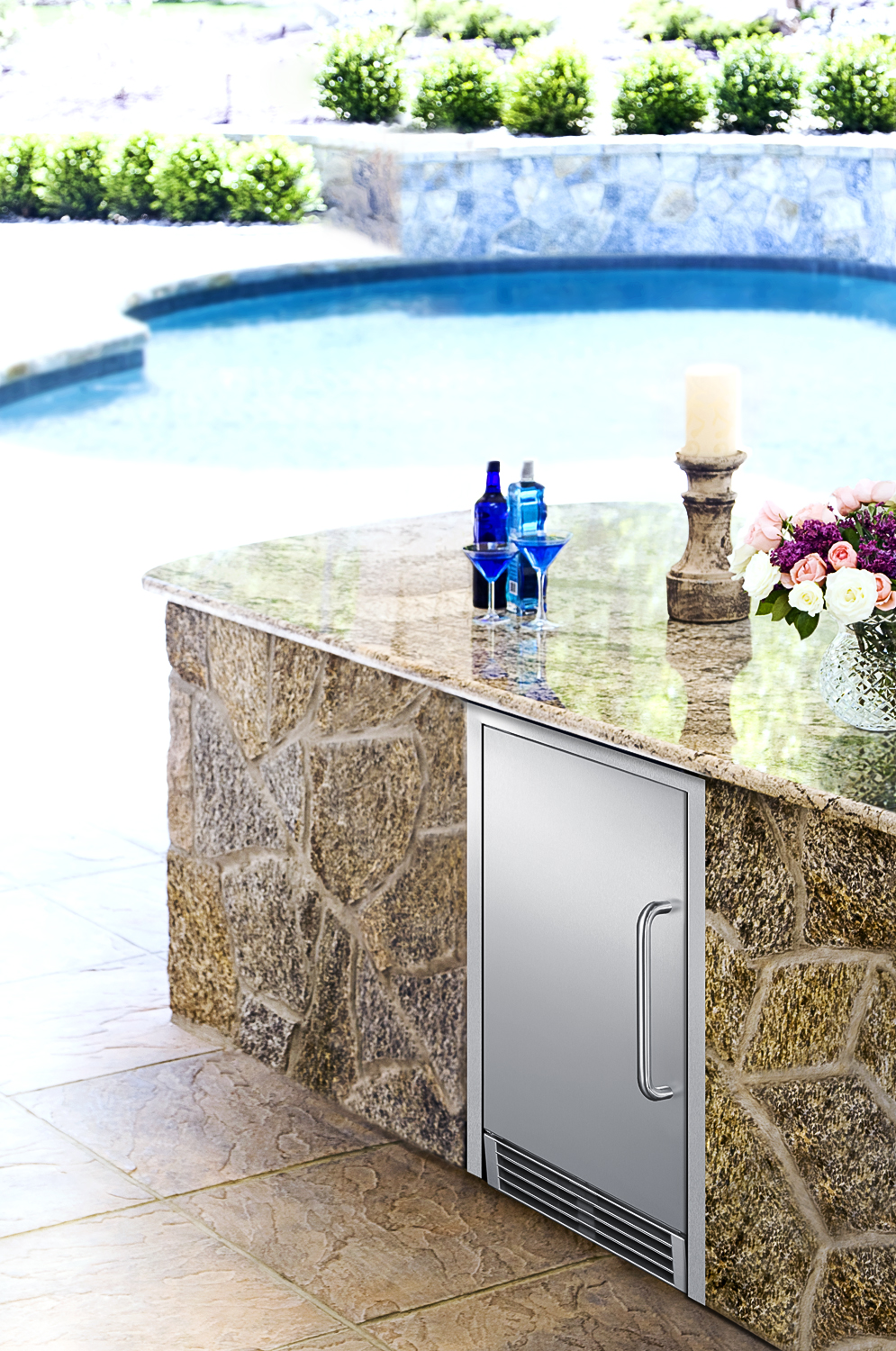 Stainless steel frame for outdoor refrigerators